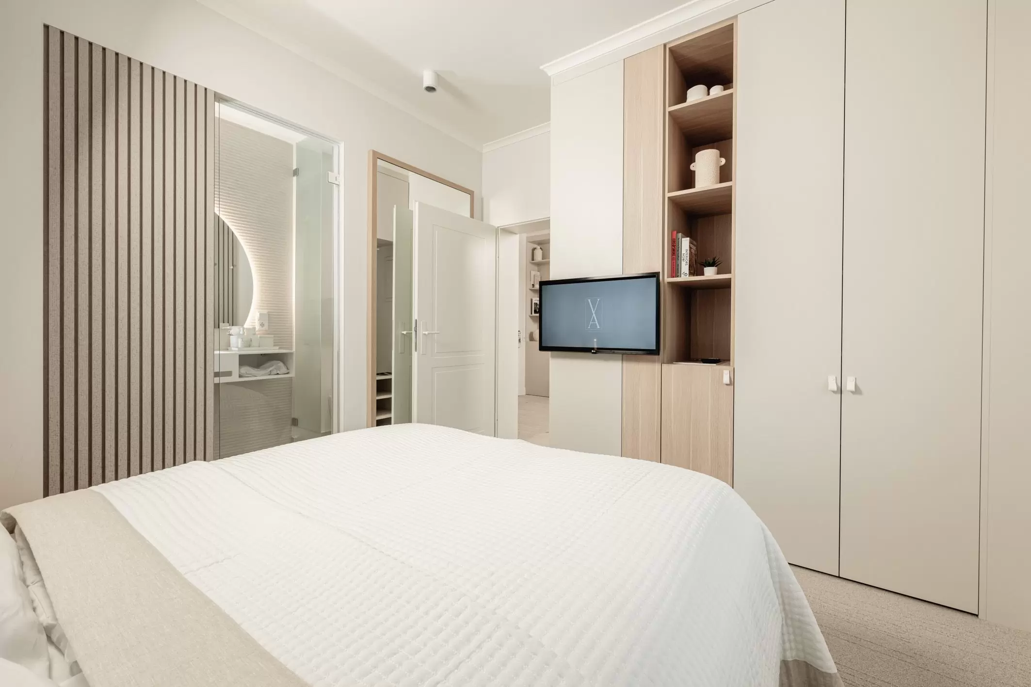 Schlafzimmer kleiner TV