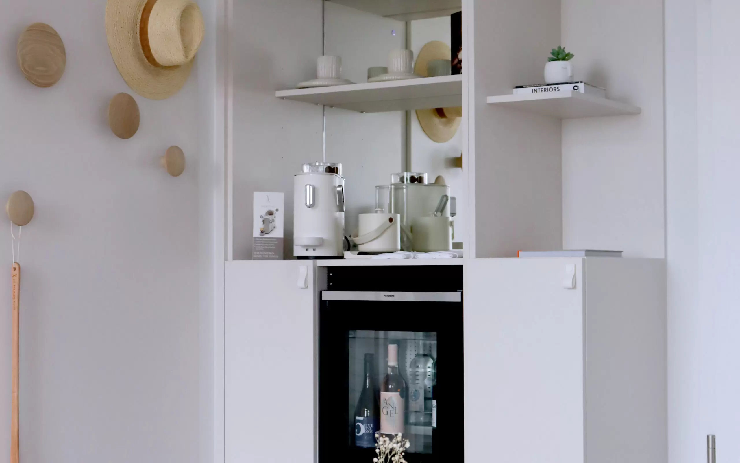 Minibar